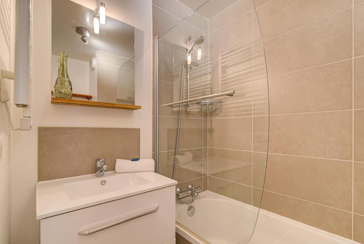 Apartment Fermes du Montenvers B11 - Alpes Travel - Central Chamonix - sleeps 4-5 Extérieur photo