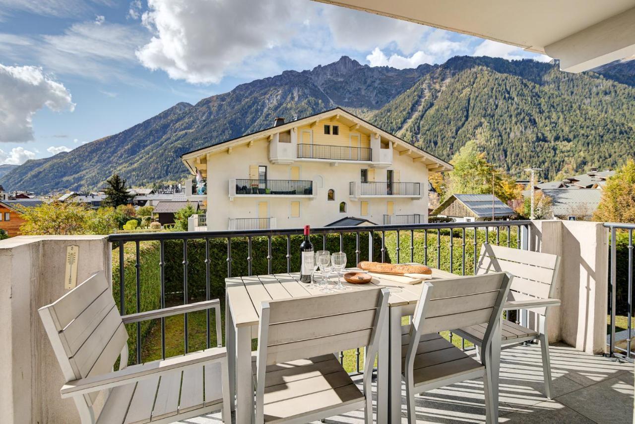 Apartment Fermes du Montenvers B11 - Alpes Travel - Central Chamonix - sleeps 4-5 Extérieur photo