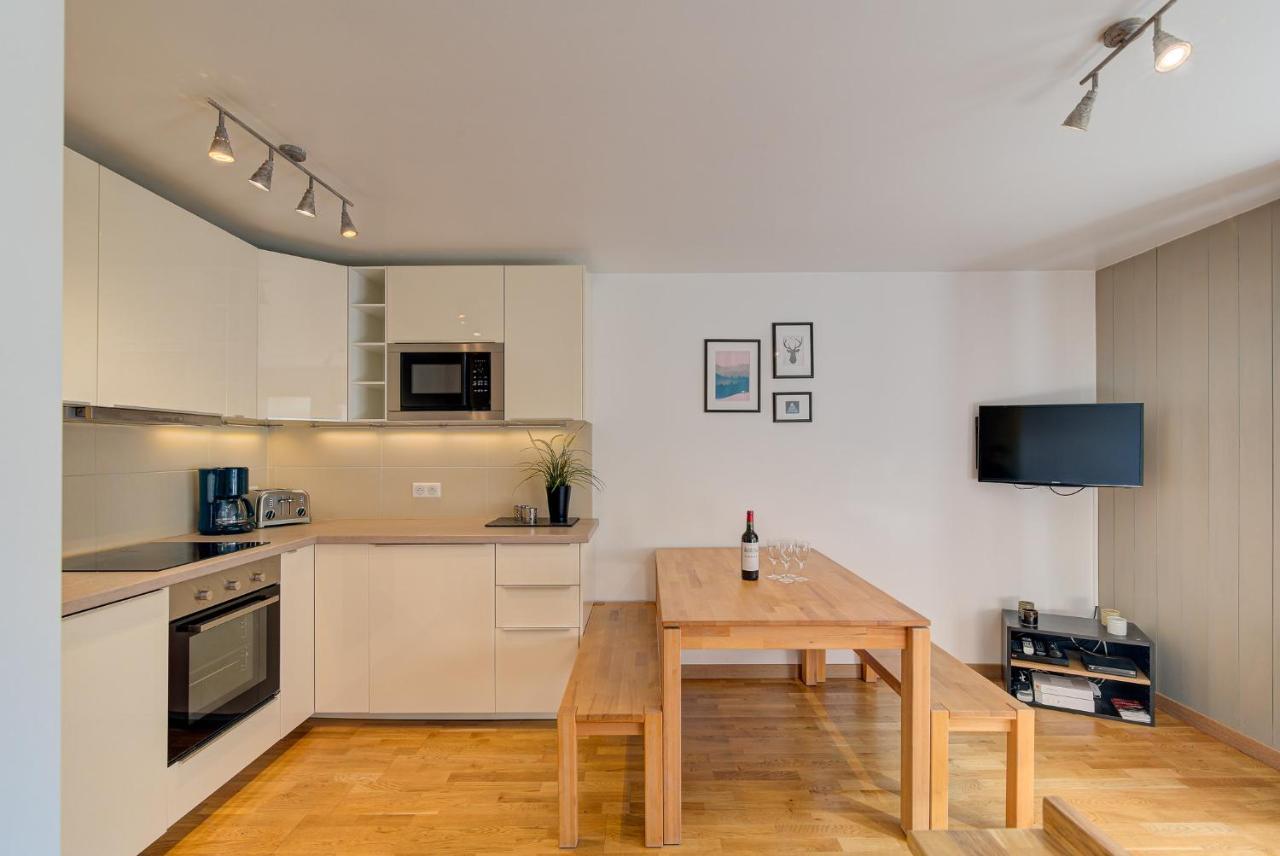 Apartment Fermes du Montenvers B11 - Alpes Travel - Central Chamonix - sleeps 4-5 Extérieur photo