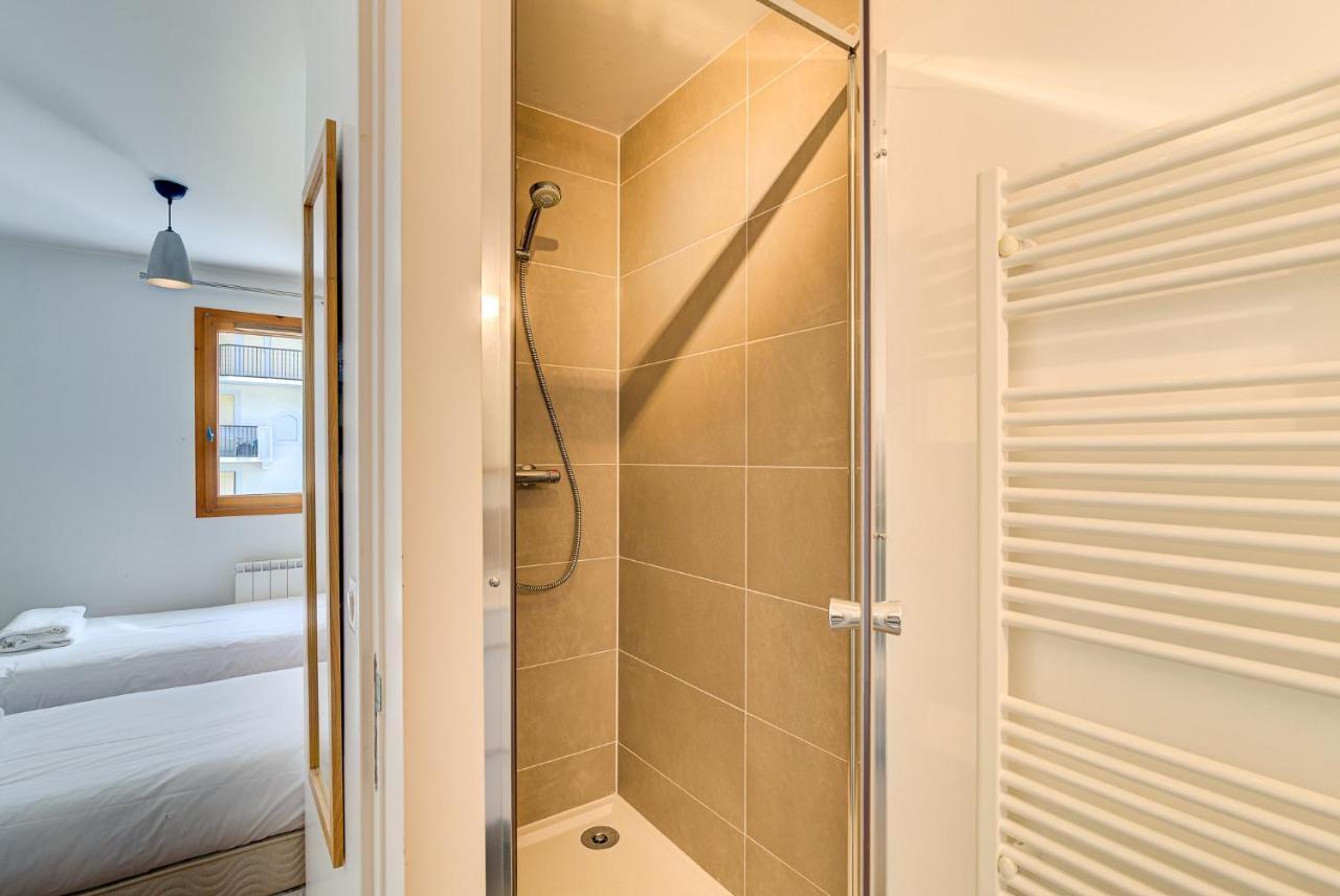Apartment Fermes du Montenvers B11 - Alpes Travel - Central Chamonix - sleeps 4-5 Extérieur photo