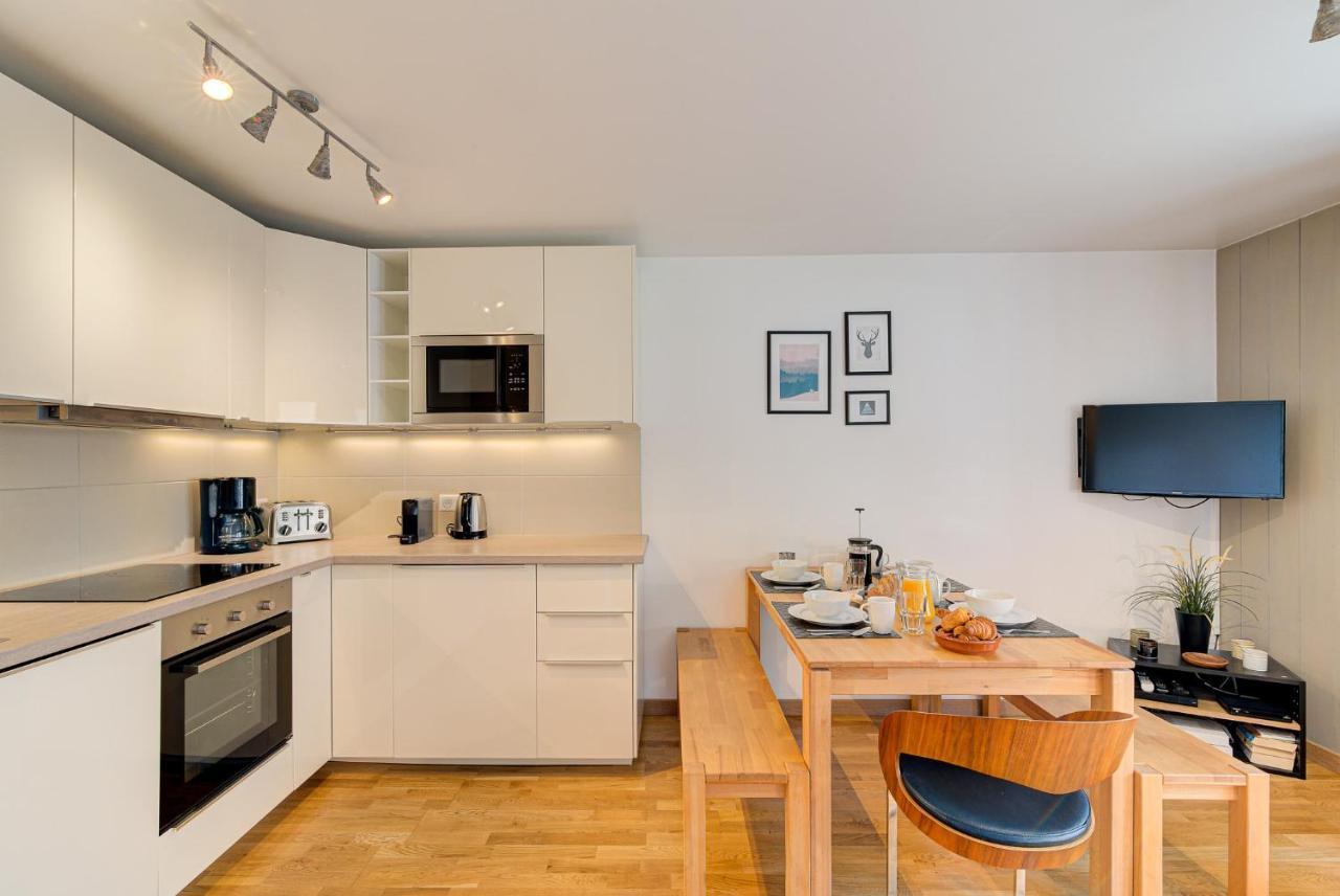 Apartment Fermes du Montenvers B11 - Alpes Travel - Central Chamonix - sleeps 4-5 Extérieur photo