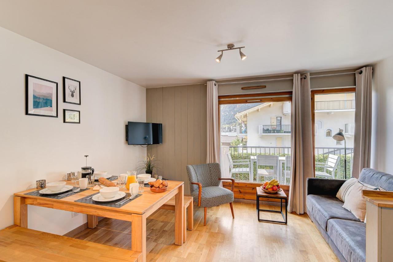 Apartment Fermes du Montenvers B11 - Alpes Travel - Central Chamonix - sleeps 4-5 Extérieur photo